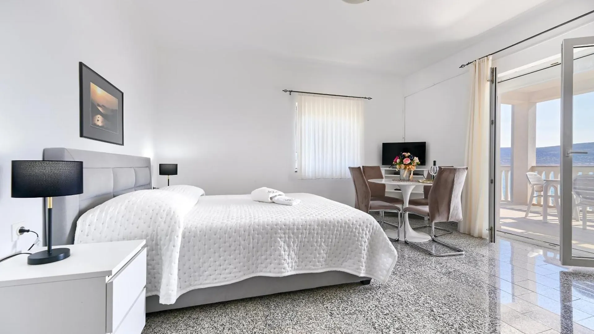 סלינה Apartments Martom 1 0*,  קרואטיה