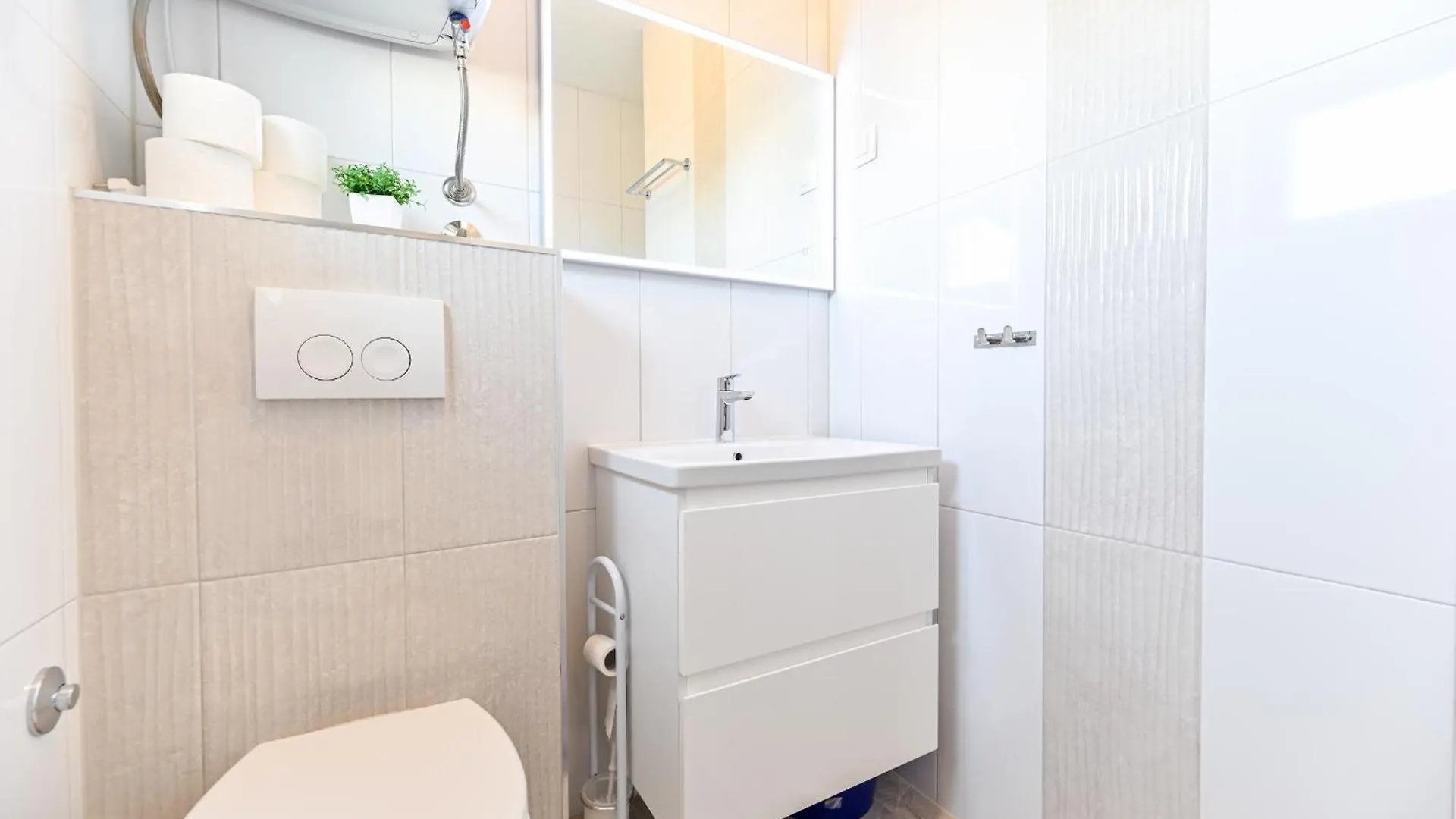 Apartments Martom 1 Seline
